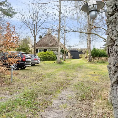 펜션 Charming House With 5000m Garden And Forest *